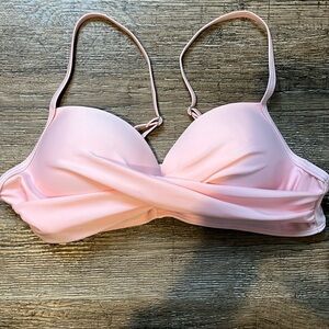RUCHED BIKINI TOP (NWOT)